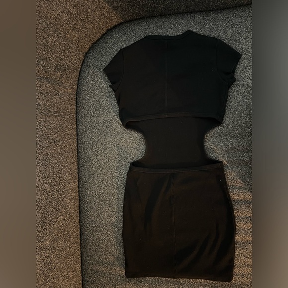 Garage Emma Open Back Dress - Picture 3 of 4